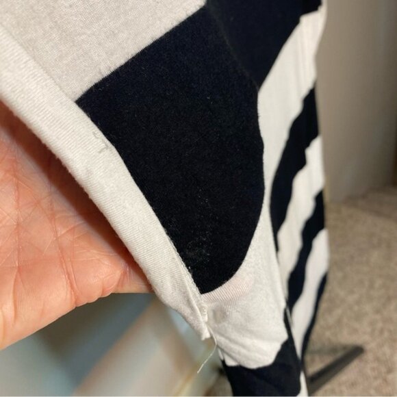 CONTEMPORAINE PAR SIMONS Womens Black and White Striped Top Shirt - Picture 3 of 7